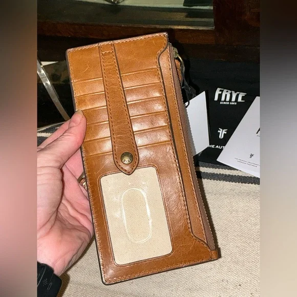 *FLASH SALE* NWT Frye Melissa Leather Snap Card Wallet Cognac Brown Retail $98 - Picture 3 of 12
